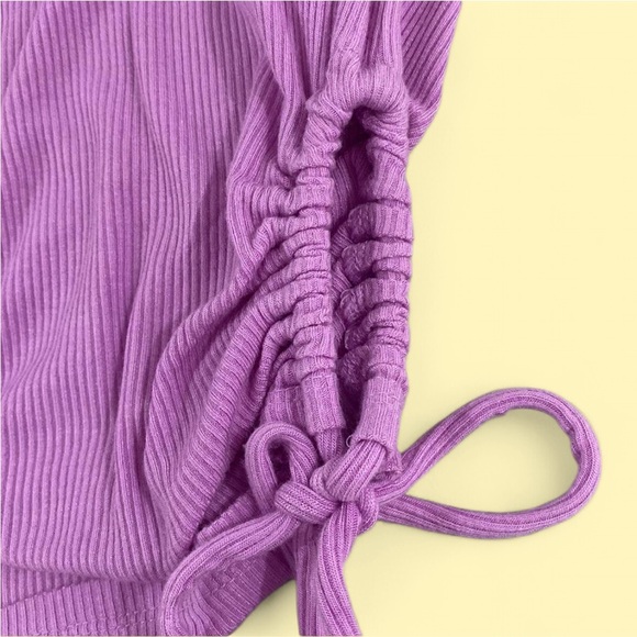 Forever 21 Ruched Ribbed Shirt - Picture 4 of 6